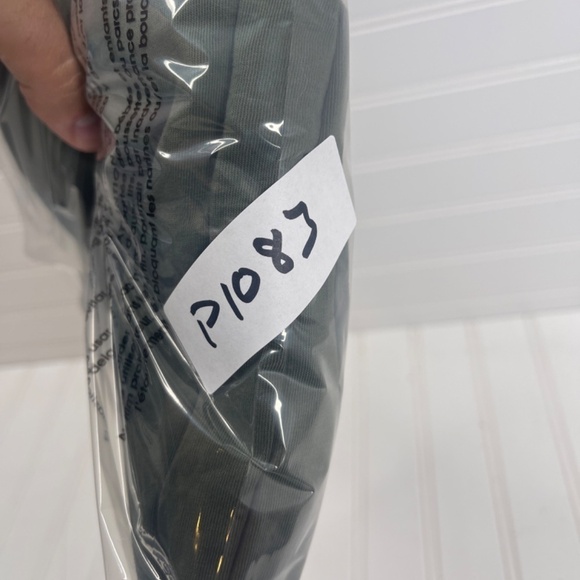 BRAND NEW Banks Journal Jeff Peters Uniform Faded Tee Agave Men's XL Cotton - Picture 9 of 9